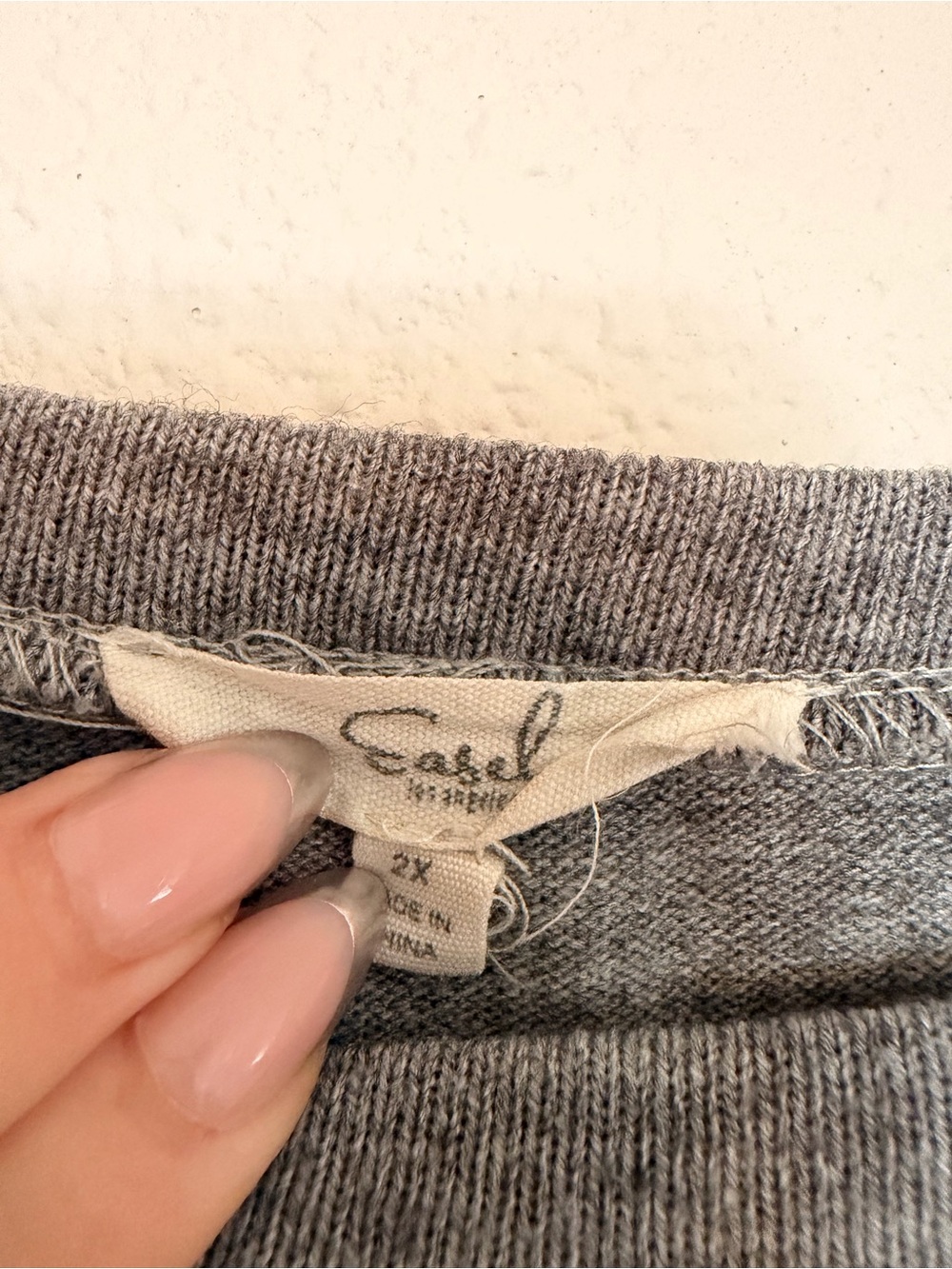 Easel Los Angeles Cotton Blend Sweater with Raised Star Detail - Picture 4 of 5